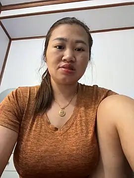 Snapshot of Puka2001 chatting on February 2026 03:29:01 AM Puka2001 online show from February 2026 03:29:01 AM