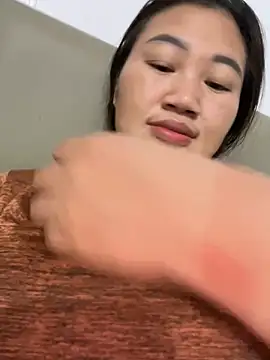 Puka2001 online show from April 2026 01:53:01 AM