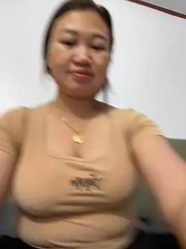 Snapshot of Puka2001 chatting on February 2026 04:24:02 AM Puka2001 online show from February 2026 04:24:02 AM