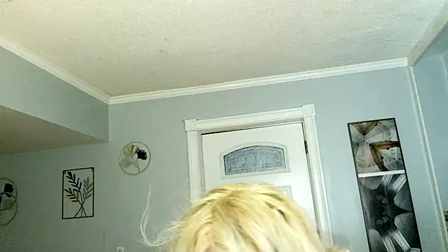 starandsky online show from March 2026 11:53:02 PM