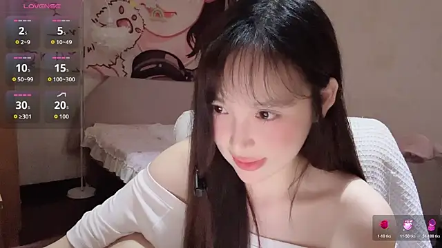 Snapshot of Xiaoyun_6666 chatting on June 2026 06:50:01 PM Xiaoyun 6666 online show from June 2026 06:50:01 PM