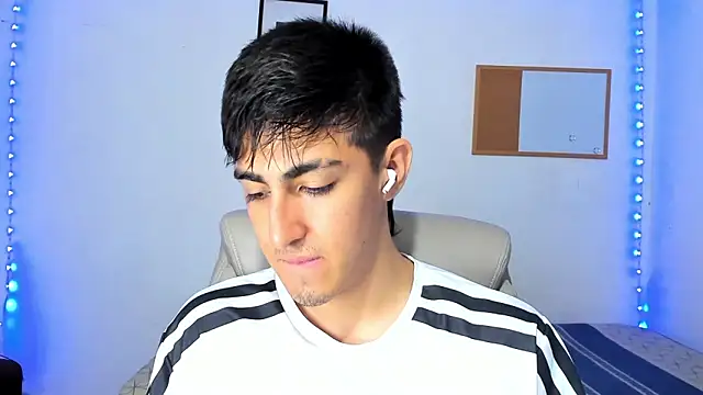 babyted272 online show from March 2026 11:34:01 AM