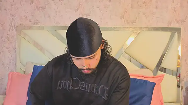 Benny and Mark online show from April 2026 03:57:02 AM