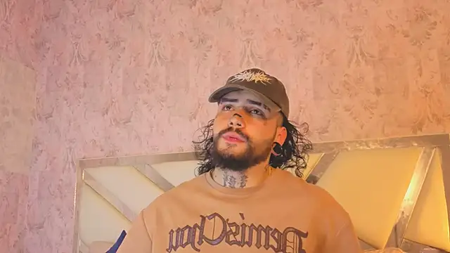 Benny and Mark online show from April 2026 03:19:01 AM