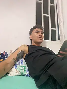 Snapshot of vanilla_Kush chatting on February 2026 04:45:02 AM vanilla Kush online show from February 2026 04:45:02 AM