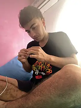 Snapshot of vanilla_Kush chatting on February 2026 01:33:02 PM vanilla Kush online show from February 2026 01:33:02 PM