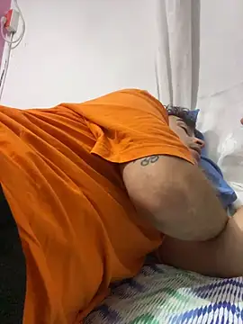 Snapshot of vanilla_Kush chatting on February 2026 04:53:01 AM vanilla Kush online show from February 2026 04:53:01 AM