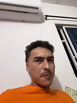 Snapshot of vanilla_Kush chatting on February 2026 03:02:01 AM vanilla Kush online show from February 2026 03:02:01 AM