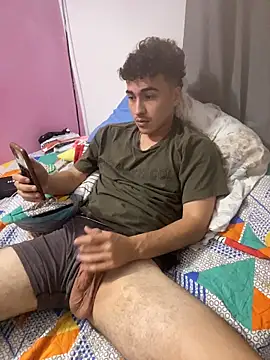 vanilla Kush online show from April 2026 06:09:01 AM