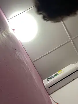 vanilla Kush online show from March 2026 06:07:01 AM