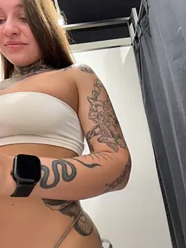 Snapshot of KishaMur chatting on February 2026 03:29:01 AM KishaMur online show from February 2026 03:29:01 AM