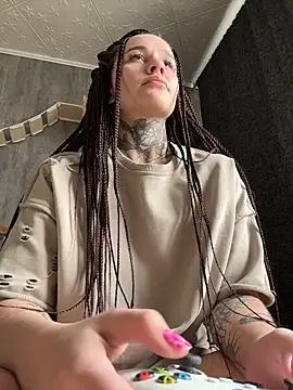 KishaMur online show from April 2026 05:57:02 AM