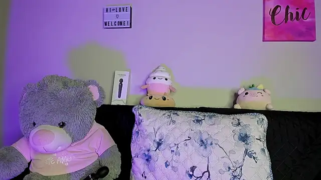 ViolettM online show from March 2026 05:34:02 AM