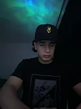 Maximuz1920 online show from June 2026 05:57:01 AM
