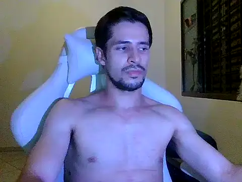 Snapshot of Cshunderlick chatting on February 2026 04:54:02 AM Cshunderlick online show from February 2026 04:54:02 AM