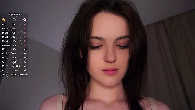 EffieHenri online show from February 2026 07:27:02 PM