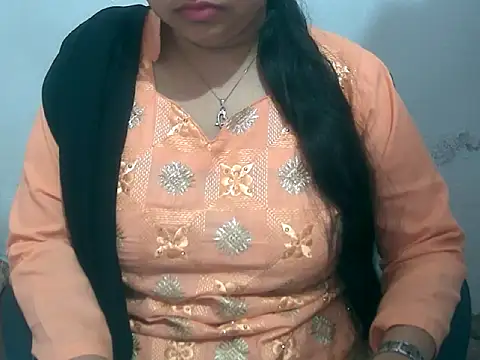 Cute Aliyaa online show from March 2026 08:31:01 AM