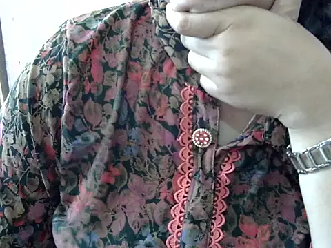 Cute Aliyaa online show from March 2026 10:38:02 AM