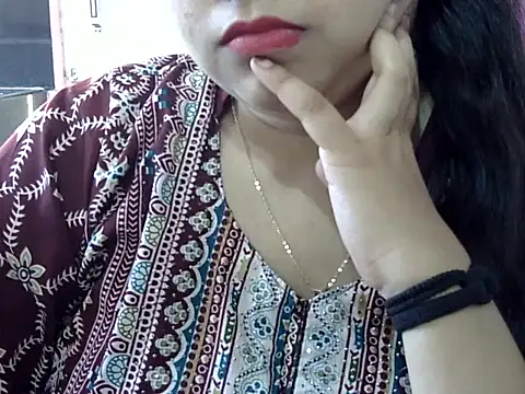 Cute Aliyaa online show from April 2026 11:23:02 AM