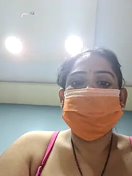 Snapshot of diyam4002 chatting on February 2026 02:06:02 PM diyam4002 online show from February 2026 02:06:02 PM