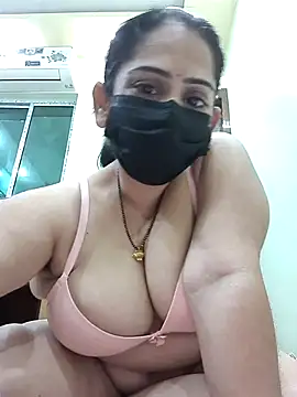 Snapshot of diyam4002 chatting on March 2026 05:24:02 PM diyam4002 online show from March 2026 05:24:02 PM