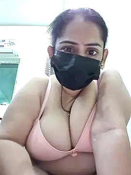 Snapshot of diyam4002 chatting on February 2026 02:06:02 PM diyam4002 online show from February 2026 02:06:02 PM