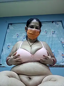 Snapshot of diyam4002 chatting on February 2026 09:33:01 AM diyam4002 online show from February 2026 09:33:01 AM