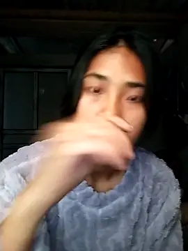 Snapshot of Hoa-tuylip chatting on February 2026 01:47:04 AM Hoa-tuylip online show from February 2026 01:47:04 AM