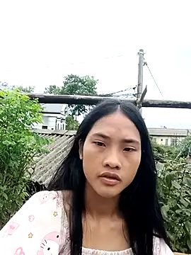 Snapshot of Hoa-tuylip chatting on July 2026 07:18:02 AM Hoa-tuylip online show from July 2026 07:18:02 AM