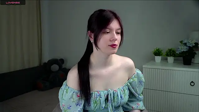 SelmaCarolfi online show from March 2026 01:29:02 AM