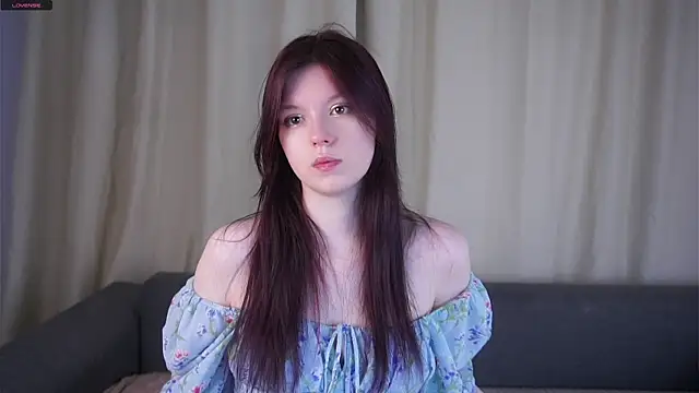 SelmaCarolfi online show from April 2026 01:44:02 AM