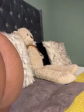 Hot Mess18 online show from February 2026 07:54:02 PM