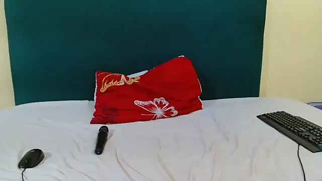 FreakyMelanin18 online show from March 2026 07:13:02 PM