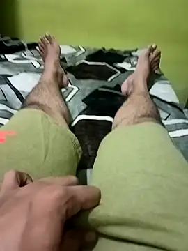 Snapshot of DrinkMeIn chatting on February 2026 04:05:02 PM DrinkMeIn online show from February 2026 04:05:02 PM