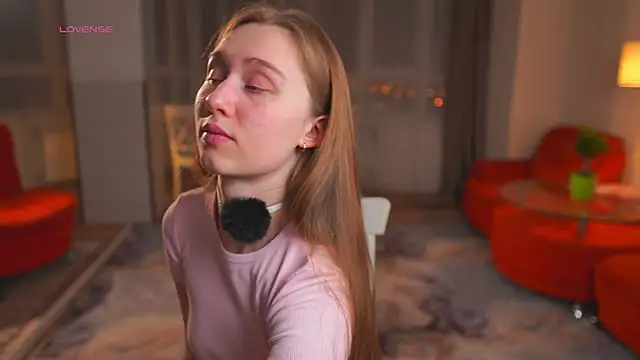 SharaNewbern online show from March 2026 02:32:02 PM