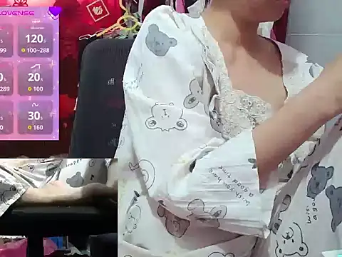 Snapshot of song_ngan chatting on February 2026 02:44:02 AM song ngan online show from February 2026 02:44:02 AM