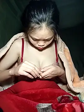 derylove  online show from February 2026 04:37:01 PM