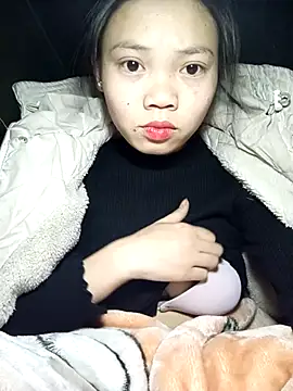 derylove  online show from February 2026 03:11:02 PM