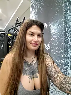 Snapshot of TattooGirlAlia chatting on December 2024 06:43:02 PM TattooGirlAlia online show from December 2024 06:43:02 PM