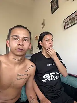 bliinkii and luka  online show from April 2026 03:59:02 PM