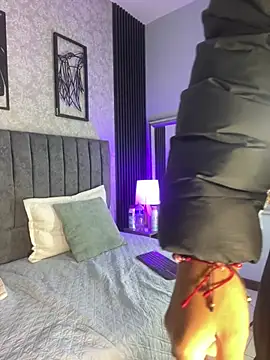 bliinkii and luka  online show from February 2026 12:39:01 PM