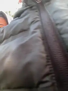 bliinkii and luka  online show from February 2026 01:22:02 PM