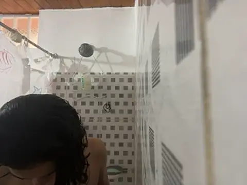 bliinkii and luka  online show from February 2026 01:00:02 PM