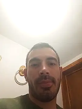 Snapshot of Mlo69 chatting on February 2026 04:02:02 AM Mlo69 online show from February 2026 04:02:02 AM