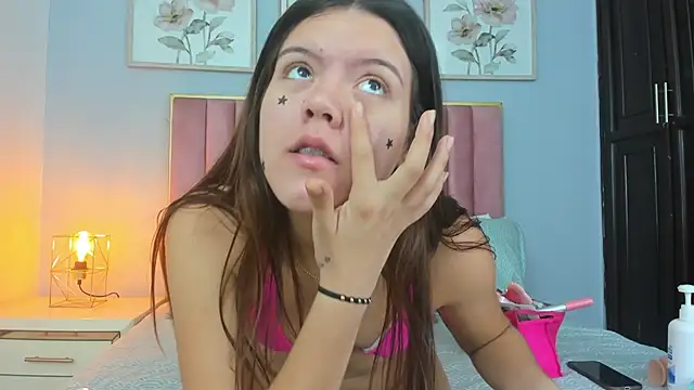 MarianaScott  online show from March 2026 01:01:01 PM