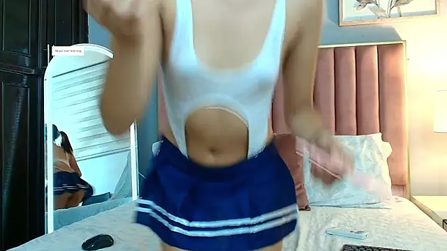 MarianaScott  online show from March 2026 12:02:02 PM