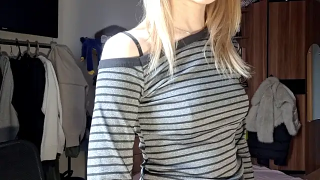 ChongTreece online show from March 2026 05:27:02 AM