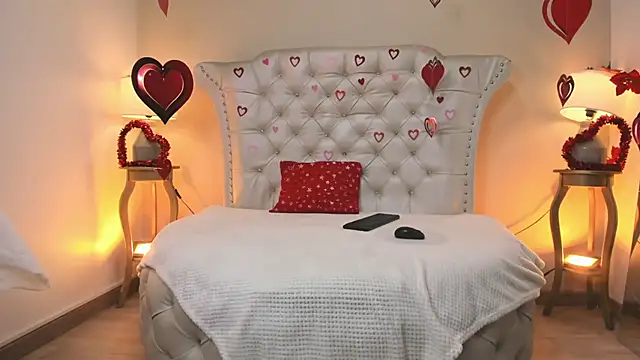 Snapshot of SamanthaMorelli chatting on February 2026 12:51:02 PM SamanthaMorelli online show from February 2026 12:51:02 PM