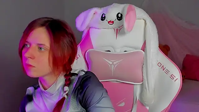 FreyaVey online show from February 2026 05:29:02 AM