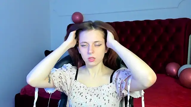 FreyaVey online show from February 2026 06:13:02 AM